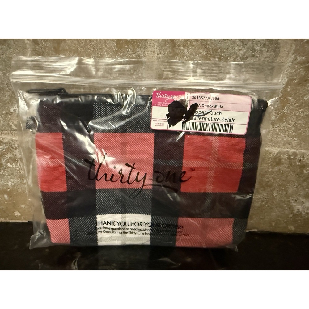 Thirty-One Mini Zipper Pouch Organizer Check Mate New/Retired 31 Red Plaid